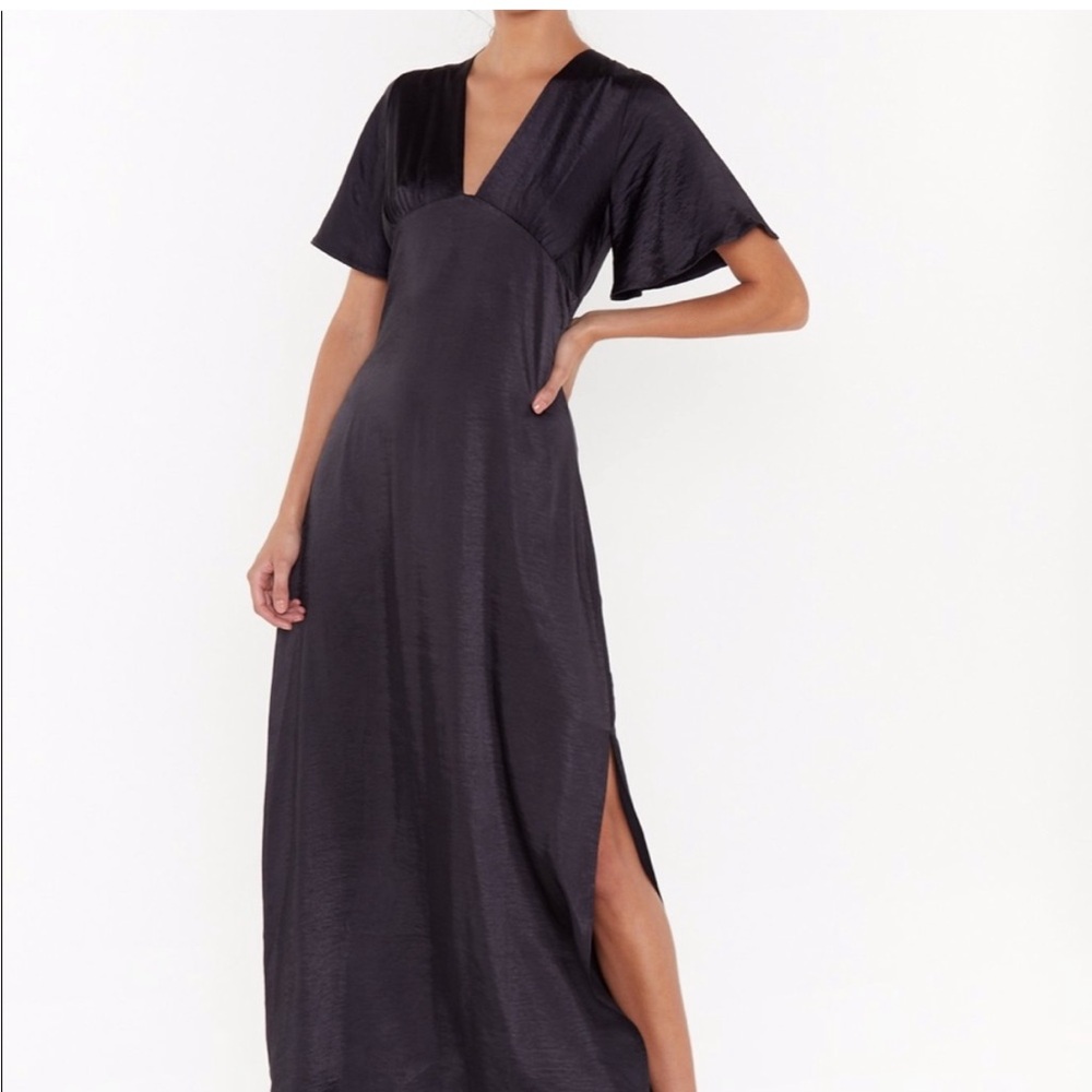 Nasty Gal‎ satin plunge maxi dress-NWT
